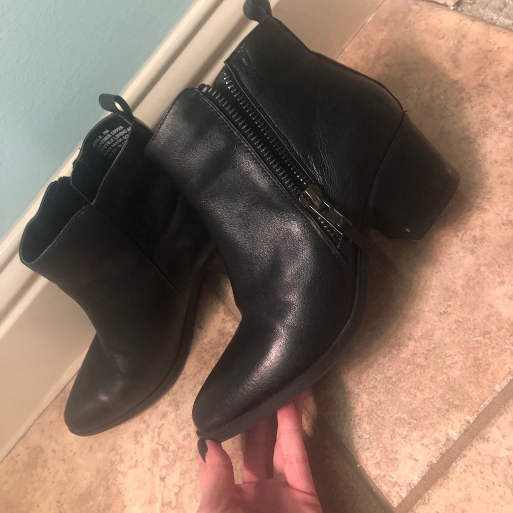 Steve Madden booties